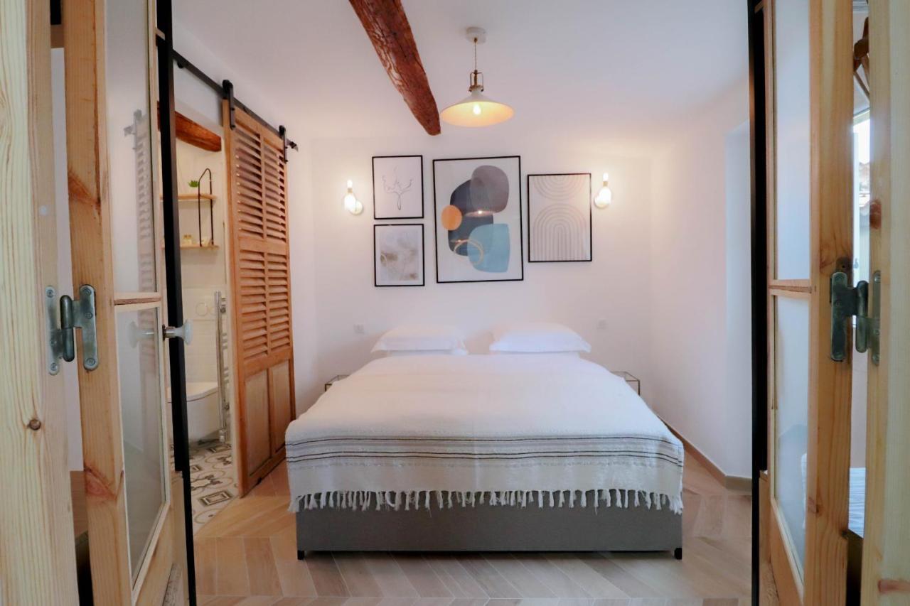 Aubernon Luxurious, Newly Renovated Flat In Heart Of Old Antibes 아파트 외부 사진