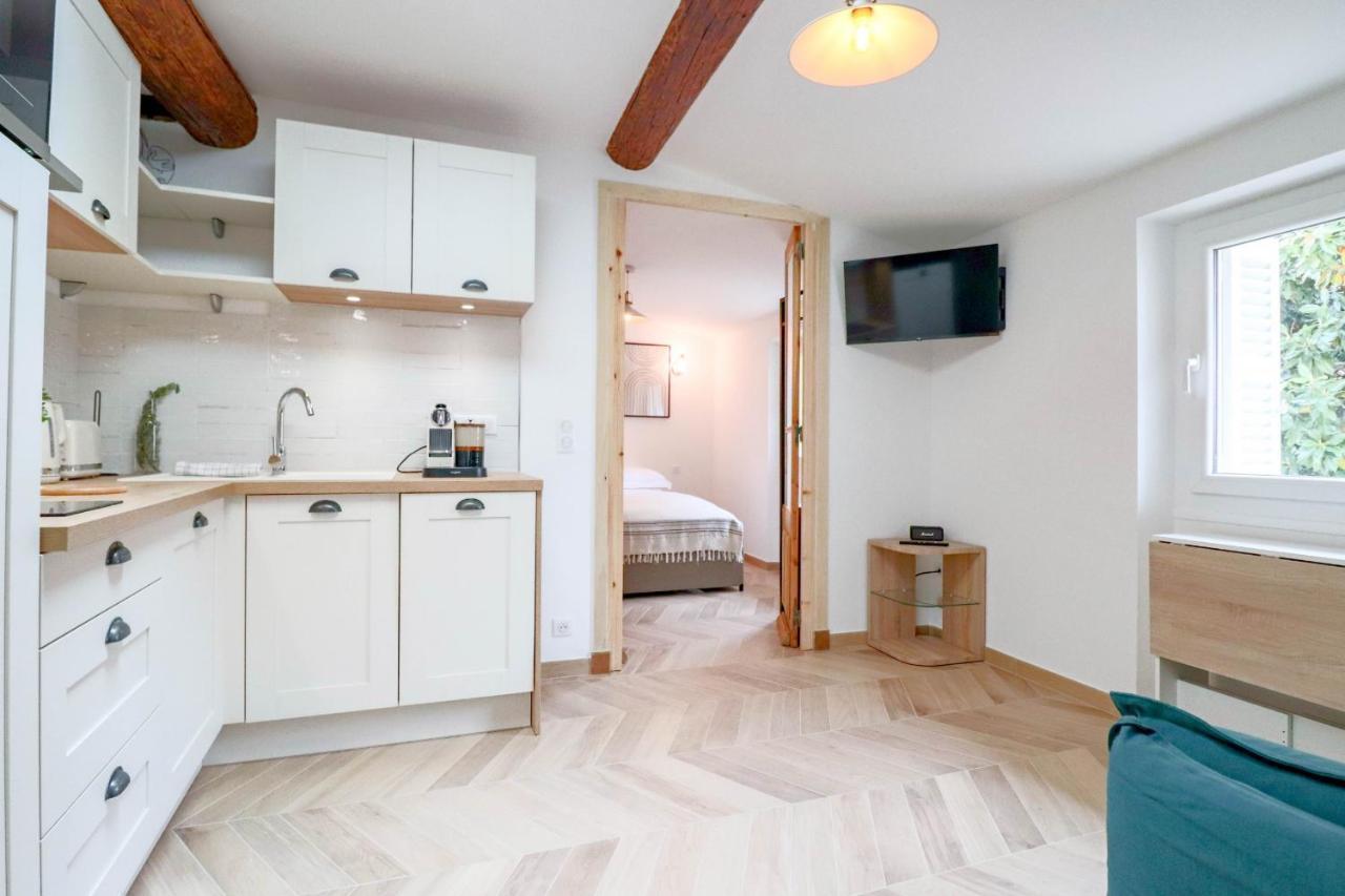 Aubernon Luxurious, Newly Renovated Flat In Heart Of Old Antibes 아파트 외부 사진